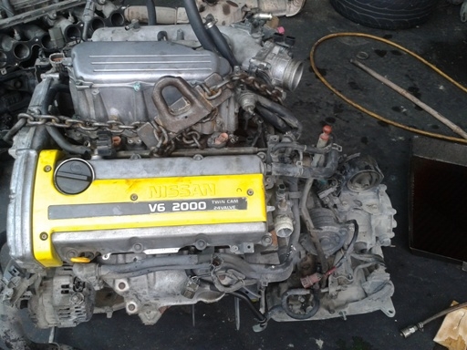 ขายเครื่องnissan vq 2000  6สูบ เครื่องเกียร์กล่อง ครบ ขาย12000