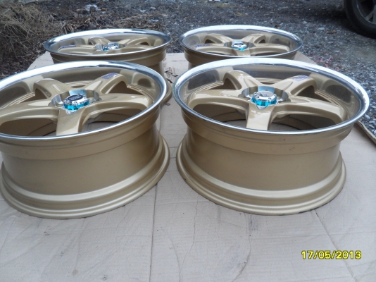 ขายแม็กใหม่ขอบ18 8นิ้ว 5รู100,114 สวยๆจำนวน 4 วง ยังไม่เคยใช้