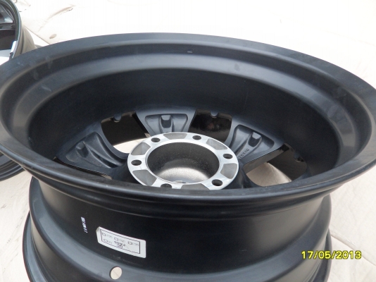 ขายแม็กใหม่LENSO 6รู139.7 ขอบ17 8นิ้ว จำนวน 4 วง ยังไม่เคยใช้