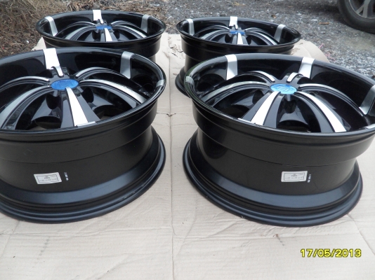 ขายแม็กใหม่LENSO 6รู139.7 ขอบ17 8นิ้ว จำนวน 4 วง ยังไม่เคยใช้