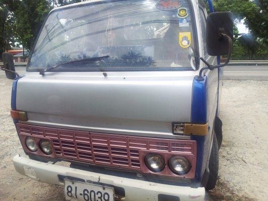 รถยก TOYOTA  ขนาน4ล้อ