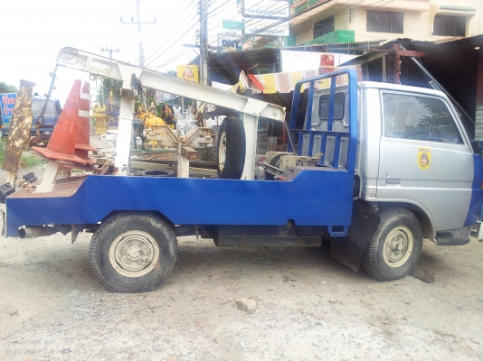 รถยก TOYOTA  ขนาน4ล้อ