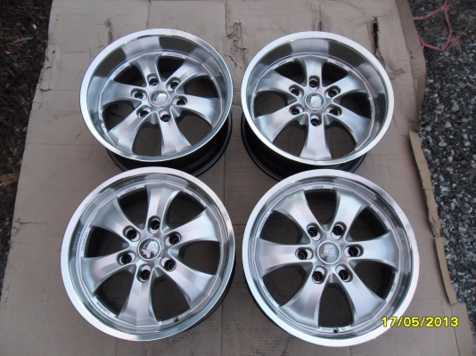 ขายแม็กใหม่LENSO 6รู139.7 ขอบ17 8นิ้วหน้าตื้นหลังลึก จำนวน 4 วง ยังไม่เคยใช้