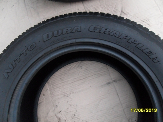 ขายยาง NITTO 265/60R18 ยางปี10 จำนวน 4 เส้น