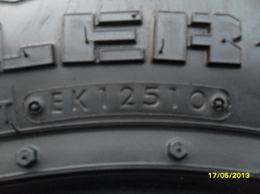 ขายยาง NITTO 265/60R18 ยางปี10 จำนวน 4 เส้น