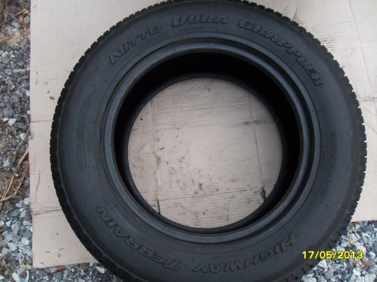 ขายยาง NITTO 265/60R18 ยางปี10 จำนวน 4 เส้น