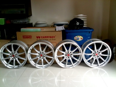 แม็กซ์ Lenso ขอบ 17 นิ้วรุ่น ninja VR01 4-100-114.3 ใส่ได้หมดครับ แม็กซ์ Lenso ขอบ 17 นิ้วรุ่น ninja VR01 4-100-114.3 ใส่ได้หมดครับ