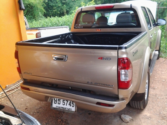 ดีแม็ค 4ประตู4×4 เดิมบาง ทุกอย่างใช้ได้ปรกติ ปี2004 ดีแม็ค 4ประตู4×4 เดิมบาง ทุกอย่างใช้ได้ปรกติ ปี2004