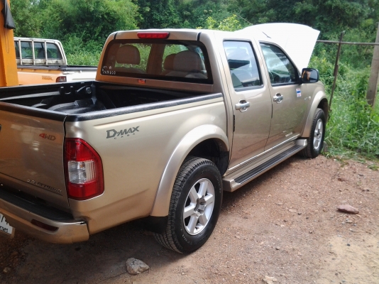 ดีแม็ค 4ประตู4&times;4 เดิมบาง ทุกอย่างใช้ได้ปรกติ ปี2004