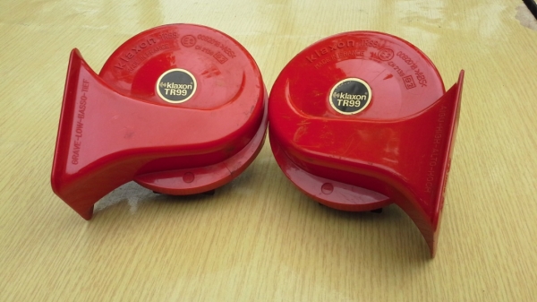 แตร Klaxon แท้จาก Used Japan เสียงแบบรถยุโรป คู่ละ 650 ส่งฟรี