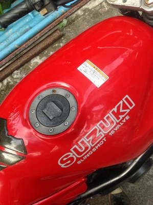 ขาย Suzuki Bandit 400 VC ฝาแดง 45000 สีใหม่ทั้งคัน ขาย Suzuki Bandit 400 VC ฝาแดง 45000 สีใหม่ทั้งคัน