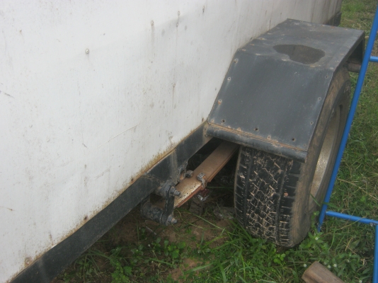 ฃายด่วนตู้นอนเคลื่อนที่มีครบทุกอย่าง,แอร์,ทีวี,จานดาวเทียมไปทุกที่นอนปลอดภัยต่อไฟใส่ใช้ไดเลย