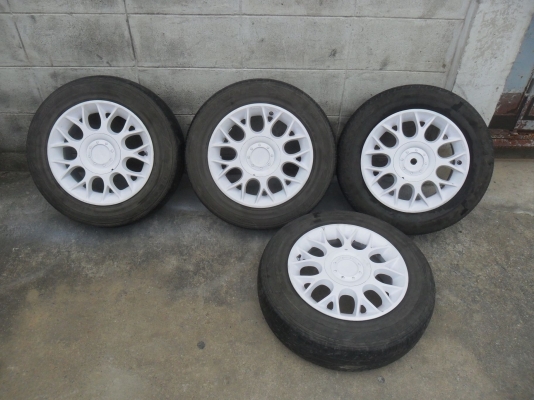 ล้อแม็ก 14นิ้ว 4รู100 พร้อมยาง สวยๆ 4 ล้อ ราคา 2800 บาท
