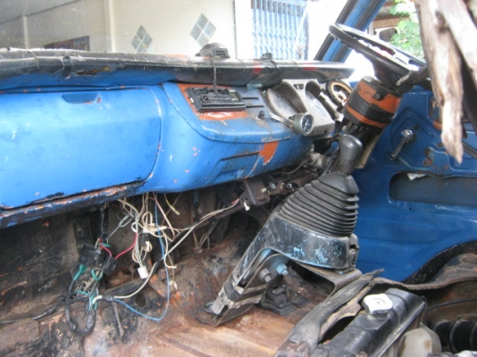 สี่ล้อกลาง อิซูซุ 85 แรง พร้อมใช้ พร้อมโอน 0836613829 สี่ล้อกลาง อิซูซุ 85 แรง พร้อมใช้ พร้อมโอน 0836613829