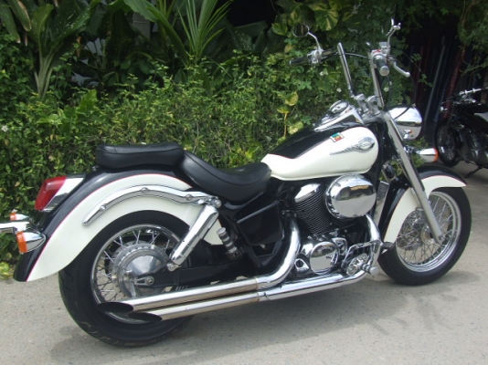 ขาย SHADOW 400 CLASSIC ปี2000 เครื่องดีพร้อมขี่ มีสรรพสามิต ขาย SHADOW 400 CLASSIC ปี2000 เครื่องดีพร้อมขี่ มีสรรพสามิต