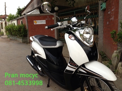 ขายyamaha fino ลายps(ตัวTop)สีขาวดำ ปี2013