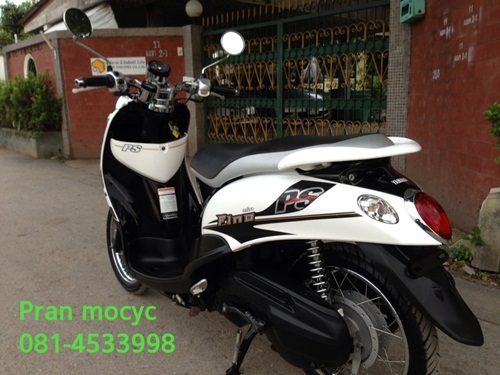 ขายyamaha fino ลายps(ตัวTop)สีขาวดำ ปี2013