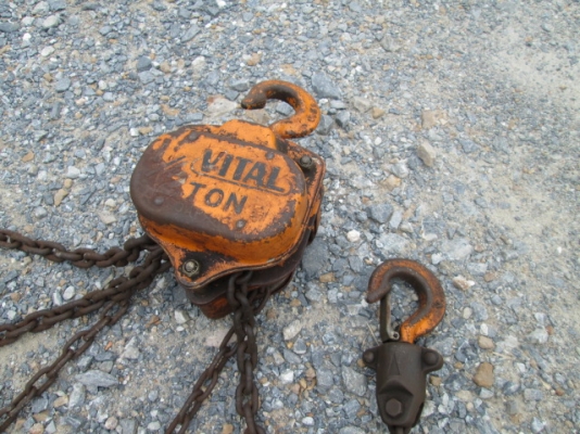 รอก VITAL 1/2 Ton