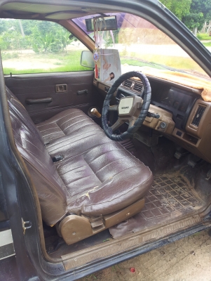 ขาย NISSAN BIG M  2.5TD