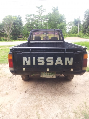ขาย NISSAN BIG M  2.5TD