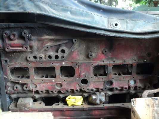 มีเสื้อสูบ p 11 ขายราคาถูก ไม่มีรอยเเตก มีเสื้อสูบ p 11 ขายราคาถูก ไม่มีรอยเเตก