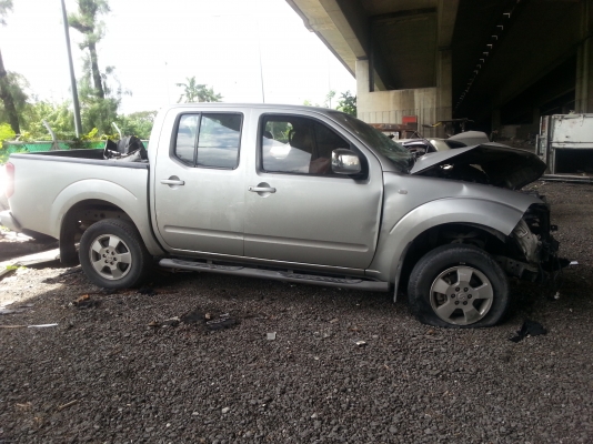 ขาย NAVARA 4ประตู พร้อมทะเบียน