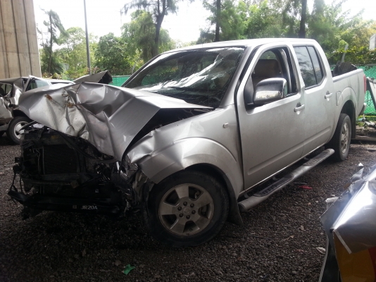 ขาย NAVARA 4ประตู พร้อมทะเบียน