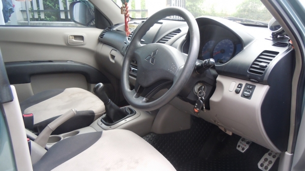 ขายรถ MITSUBICHI – TRITON – DOUBLECAB - GLS 2.5 MT ขายรถ MITSUBICHI – TRITON – DOUBLECAB - GLS 2.5 MT