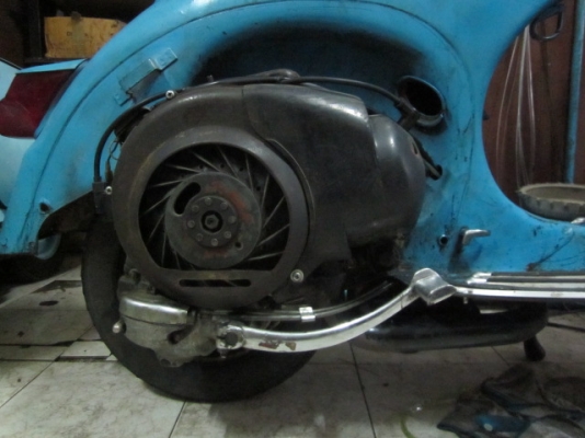 ขาย vespa sprint หัวเหลี่ยม nobook ครับ