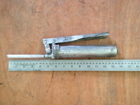 ขายกระบอกอัดจารบี YAMADA ขนาด 1.5" x 9"