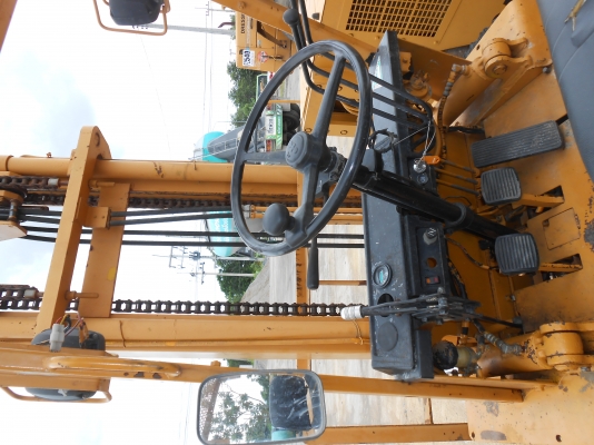 รถฟอร์คลิฟต์  KOMATSU-FG30  ติดตั้งแก๊สพร้อมใช้งาน