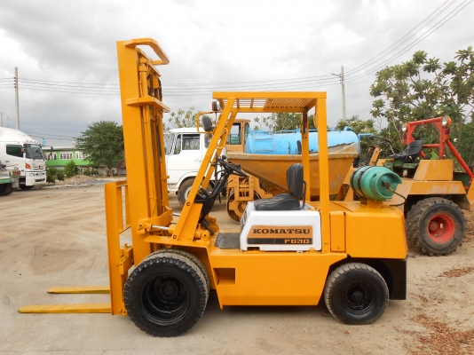 รถฟอร์คลิฟต์  KOMATSU-FG30  ติดตั้งแก๊สพร้อมใช้งาน