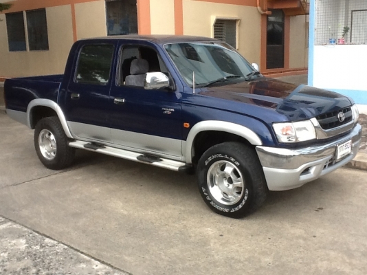 ขาย Toyota sport cruiser ปี02 เครื่อง2500 D4Dเกียร์ธรรมดา