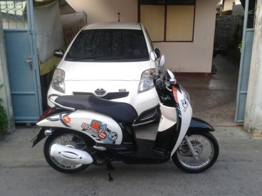 ขาย Scoopy ปี54 เดือน11 (10xxx km.)
