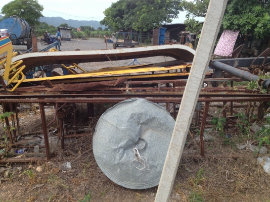 ขายเครื่องขึ้นอ้อยสิบล้อเกาะข้าง 2 คู่ ขายเครื่องขึ้นอ้อยสิบล้อเกาะข้าง 2 คู่