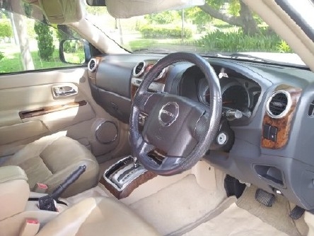 ISUZU MU7 PRIMO ISUZU MU7 PRIMO