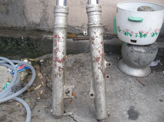 ขายโช้คหน่ายาวๆ1คู่ ขายโช้คหน่ายาวๆ1คู่