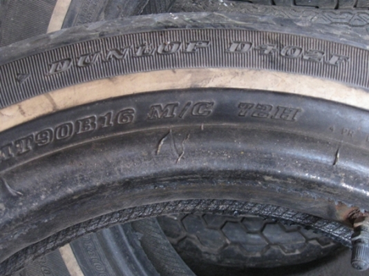 ขายยางไใส่ ฮาเล่ย์ 1 คู่ ขายยางไใส่ ฮาเล่ย์ 1 คู่