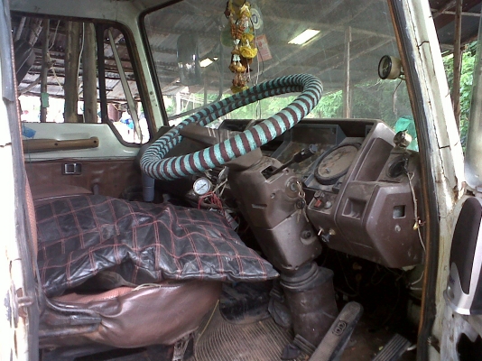 ขาย10ล้อเพลาเดียว HINO F17 พวงมาลัยเพาเวอร์ เบรคจิ๊ฟฟี่