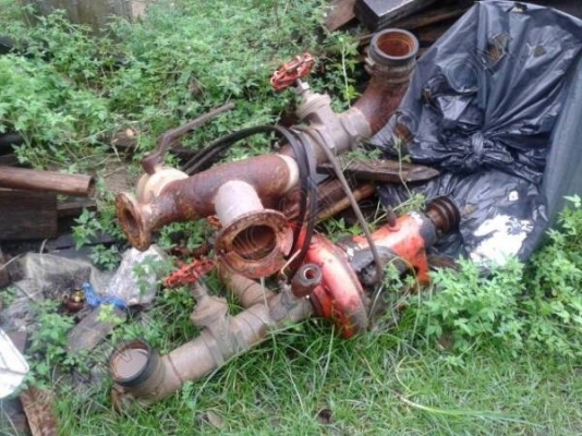 แท้งค์น้ำ ใส่รถบรรทุกขนาด 6 ล้อ 6,000 ลิตร แท้งค์น้ำ ใส่รถบรรทุกขนาด 6 ล้อ 6,000 ลิตร