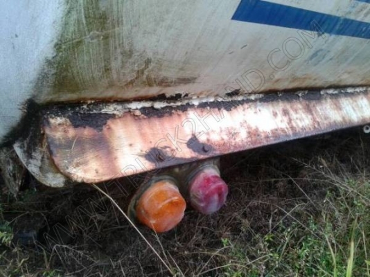 แท้งค์น้ำ ใส่รถบรรทุกขนาด 6 ล้อ 6,000 ลิตร แท้งค์น้ำ ใส่รถบรรทุกขนาด 6 ล้อ 6,000 ลิตร