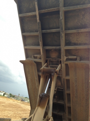 ขายMITSUBISHI TF58XXXX ดั๊มกระบะเหล็กโคราช สภาพสวยพร้อมใช้ ราคาต่อรองได้ ติดต่อได้ที่คุณ อ๊อฟ พิจิตร 086-737-9991