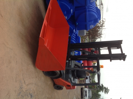 ขายโฟล์คลิฟท์งาเทได้ พร้อมบุ้งกี้ ขายโฟล์คลิฟท์งาเทได้ พร้อมบุ้งกี้