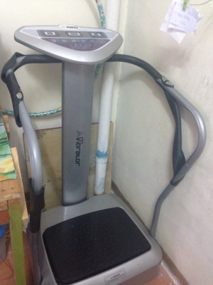 เครื่องออกกำลังกาย AIKO ระบบสั่นสลายใขมัน