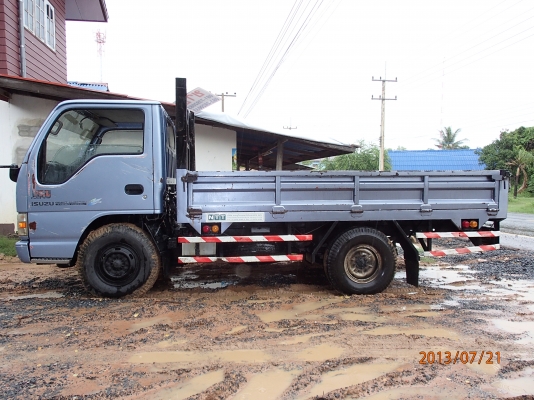 ขาย ISUZU NKR 4 ล้อไม่ติดเวลา เครื่อง 120 hp กระบะยาวพิเศษ 3.5 m สวยๆ (เจ้าของขายเอง) ขาย ISUZU NKR 4 ล้อไม่ติดเวลา เครื่อง 120 hp กระบะยาวพิเศษ 3.5 m สวยๆ (เจ้าของขายเอง)