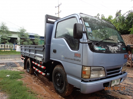 ขาย ISUZU NKR  4 ล้อไม่ติดเวลา เครื่อง 120 hp กระบะยาวพิเศษ 3.5 m สวยๆ  (เจ้าของขายเอง)