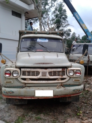 ขายหกล้อดั้มหัวยาวสวยๆ สภาพเดิมๆ