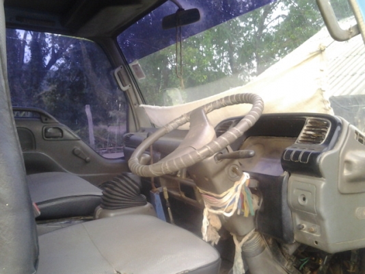 ขาย 6ล้อดั๊ม5คิวNPRปี38เครื่อง120รถห้างฝาดำ