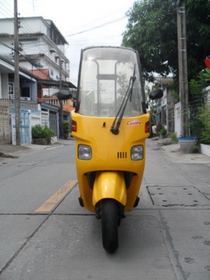 ขาย HONDA CANOPY  3ล้อมีหลังคาครับ สภาพสวยถูกๆ