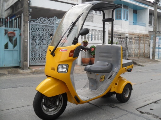 ขาย HONDA CANOPY  3ล้อมีหลังคาครับ สภาพสวยถูกๆ